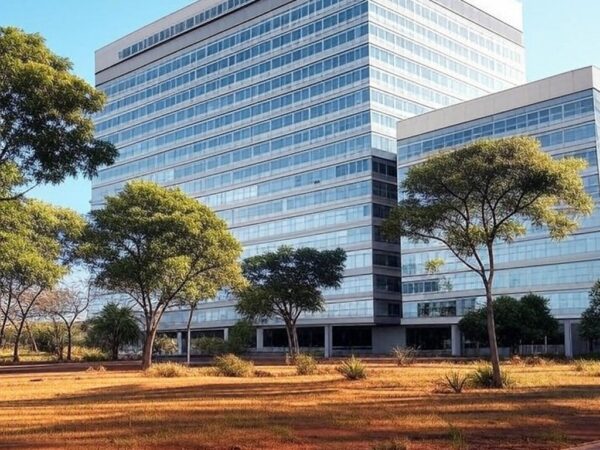 Edifício do Inep em Brasília representando divulgação de notas do Enem 2025.
