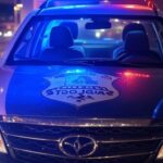 Viatura da Polícia Militar em rua do Itapoã Parque durante prisão por tráfico de drogas.