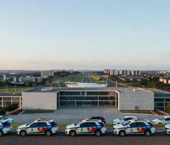 Centro de operações com tecnologia para segurança no Distrito Federal