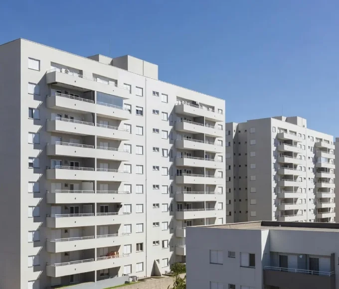 Edifícios residenciais em Brasília, DF, sobre inadimplência de aluguel