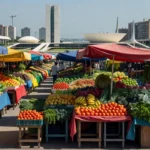 Feira livre no Distrito Federal com atmosfera de campanha política