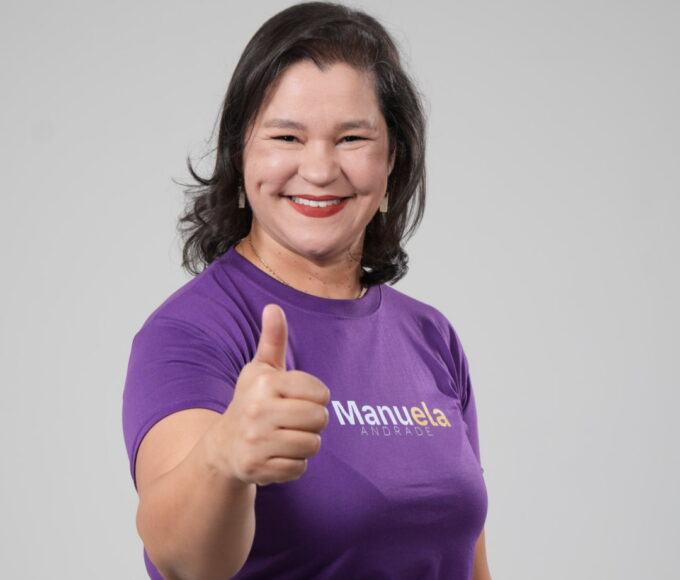 Manuela Andrade consolida favoritismo e expande base pelo DF